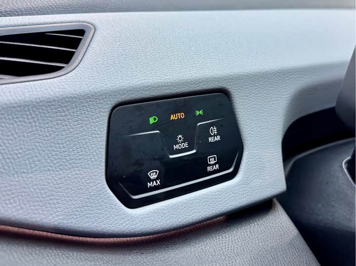 Фото 24 - Volkswagen ID.3