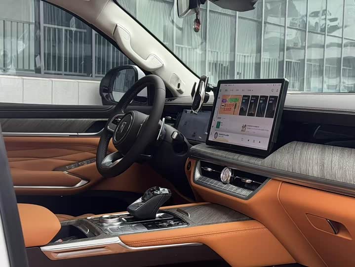 Фото 10 - Tank 500