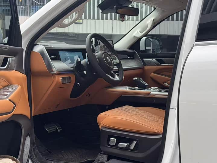 Фото 8 - Tank 500