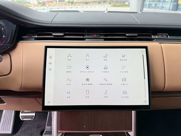 Фото 11 - Land Rover Range Rover