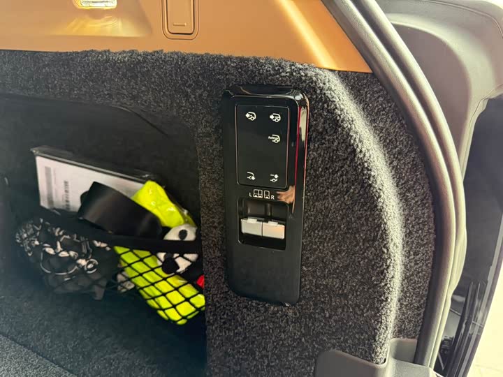 Фото 20 - Land Rover Range Rover