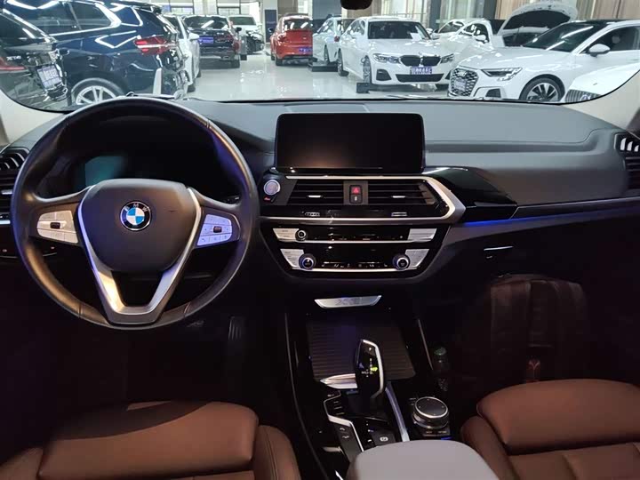 Фото 10 - BMW X3