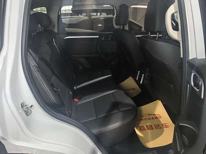 Фото 13 - Haval Dargo