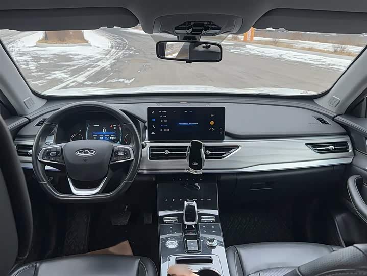 Фото 10 - Chery Tiggo 8