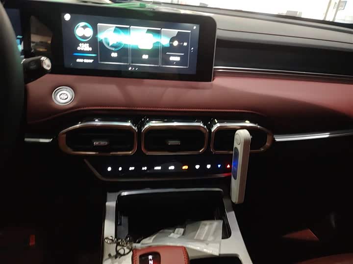 Фото 13 - Jetour X70 Plus