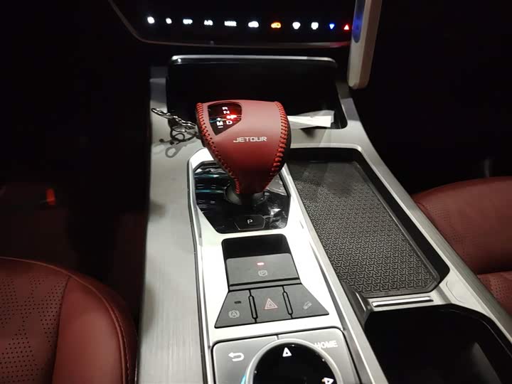 Фото 14 - Jetour X70 Plus