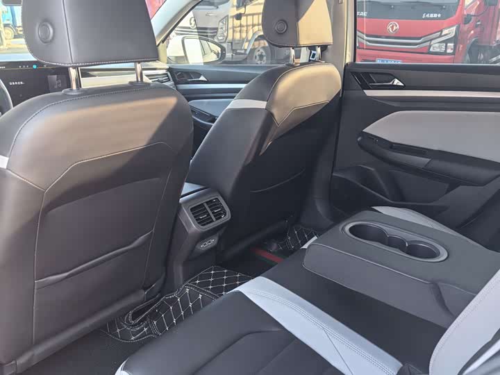 Фото 8 - Volkswagen Bora