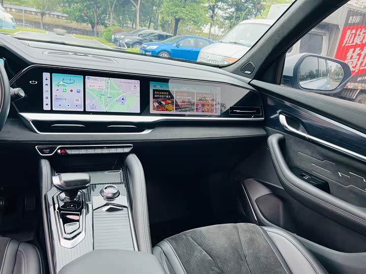 Фото 21 - Geely Monjaro