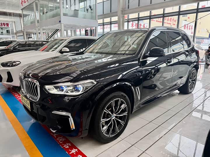 Фото 2 - BMW X5