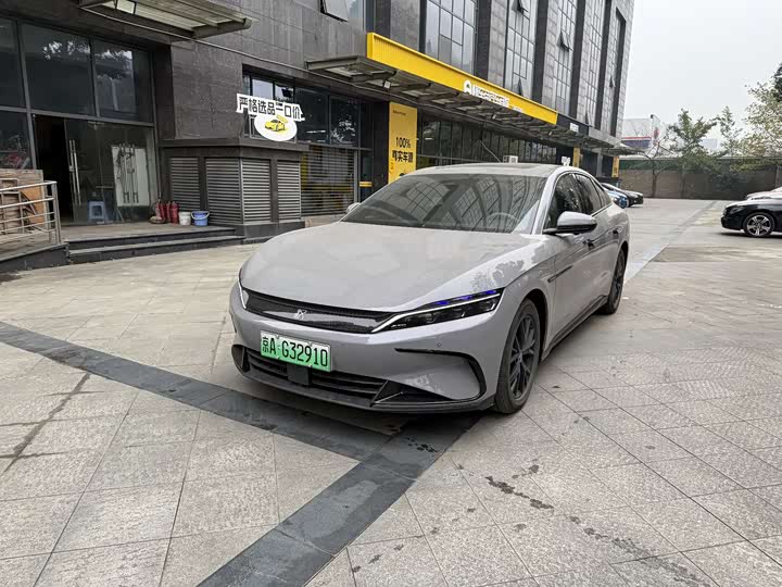 Фото 1 - BYD Han