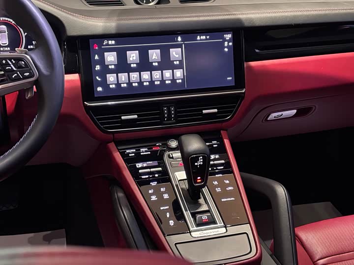 Фото 22 - Porsche Cayenne