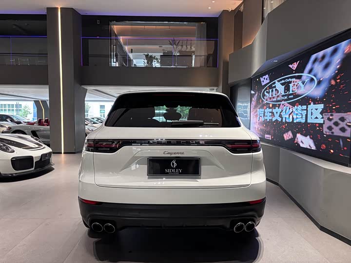 Фото 6 - Porsche Cayenne