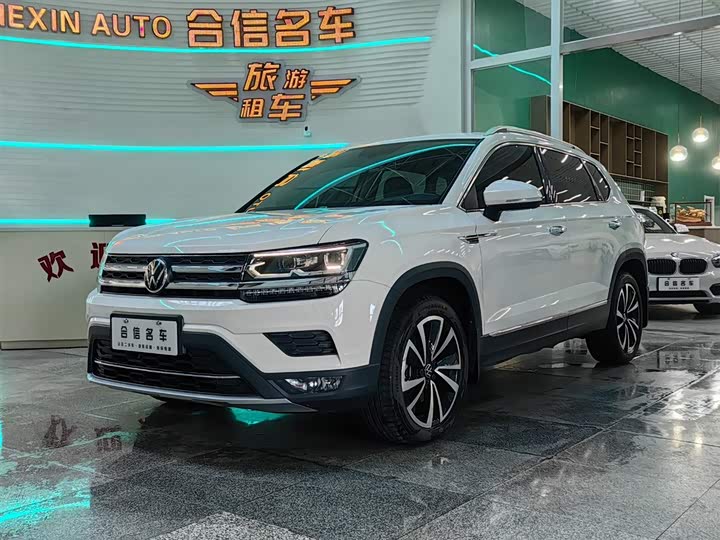 Фото 1 - Volkswagen Tharu