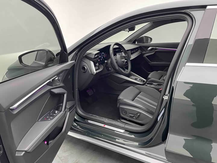 Фото 12 - Audi A3