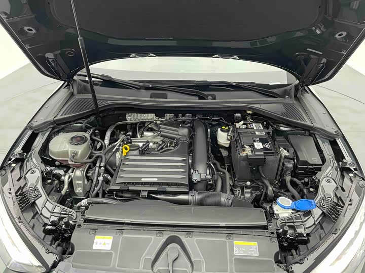 Фото 23 - Audi A3