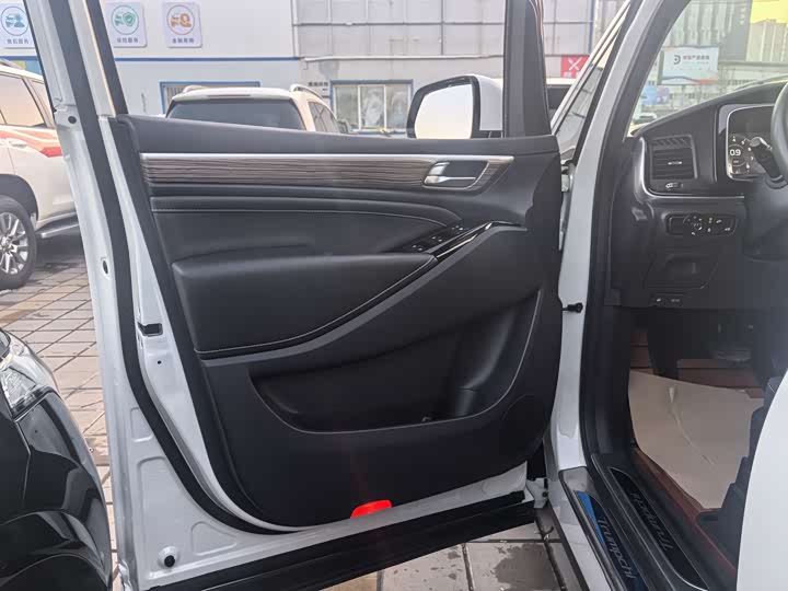 Фото 10 - GAC Trumpchi M8