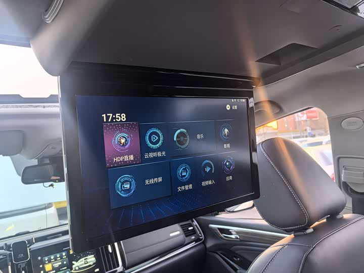 Фото 18 - GAC Trumpchi M8