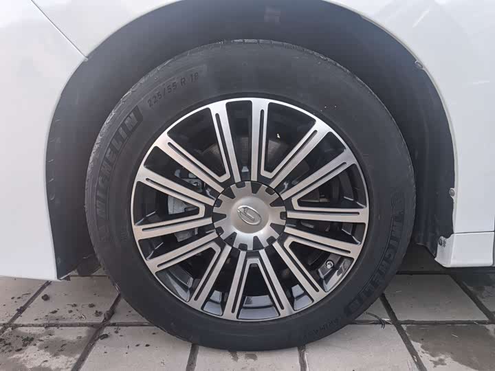 Фото 9 - GAC Trumpchi M8