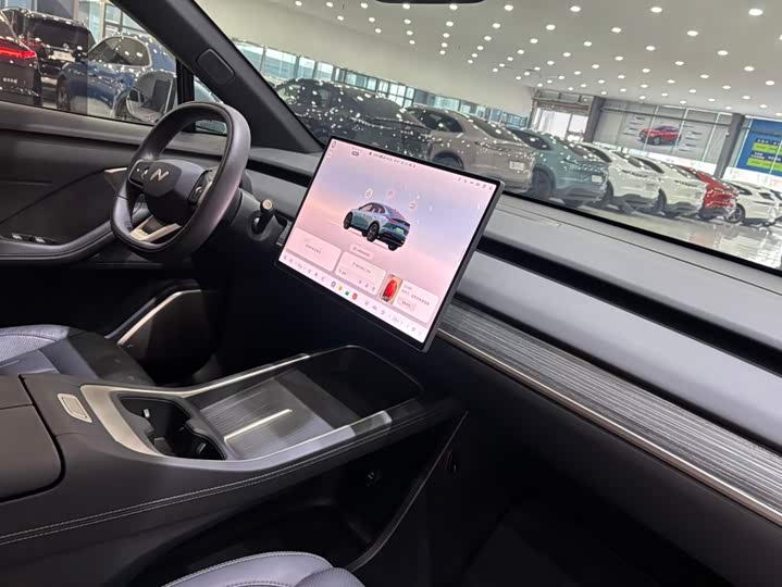 Фото 3 - Nio Onvo L60