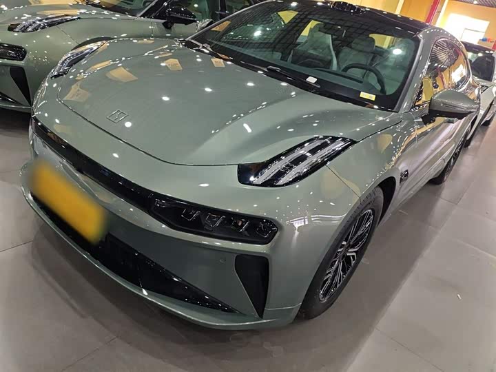 Фото 5 - Zeekr 001