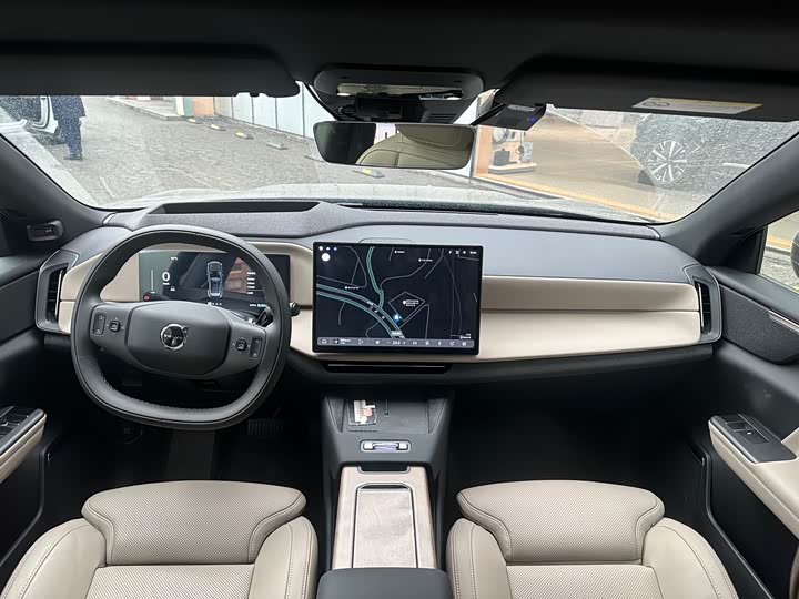 Фото 10 - Volvo XC70 Hybrid