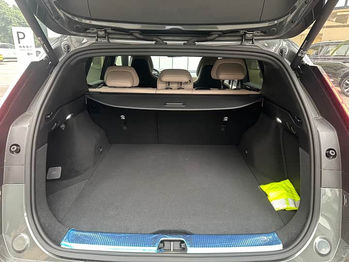 Фото 16 - Volvo XC70 Hybrid