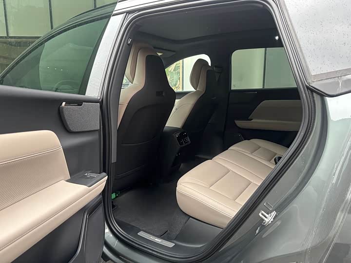 Фото 9 - Volvo XC70 Hybrid