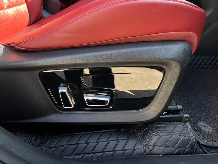 Фото 21 - Dongfeng Forthing T5 EVO