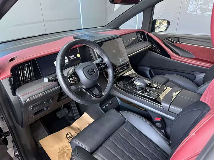 Фото 10 - GAC Trumpchi M8