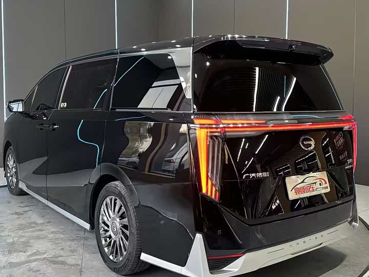 Фото 8 - GAC Trumpchi M8