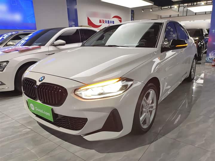 Фото 2 - BMW 1 Series