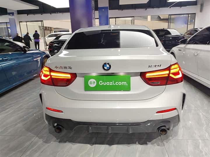 Фото 6 - BMW 1 Series