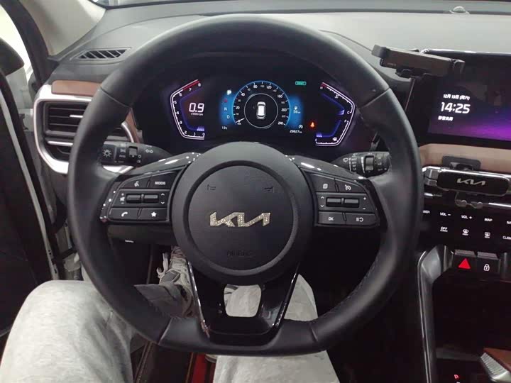 Фото 11 - Kia Sportage GT-line