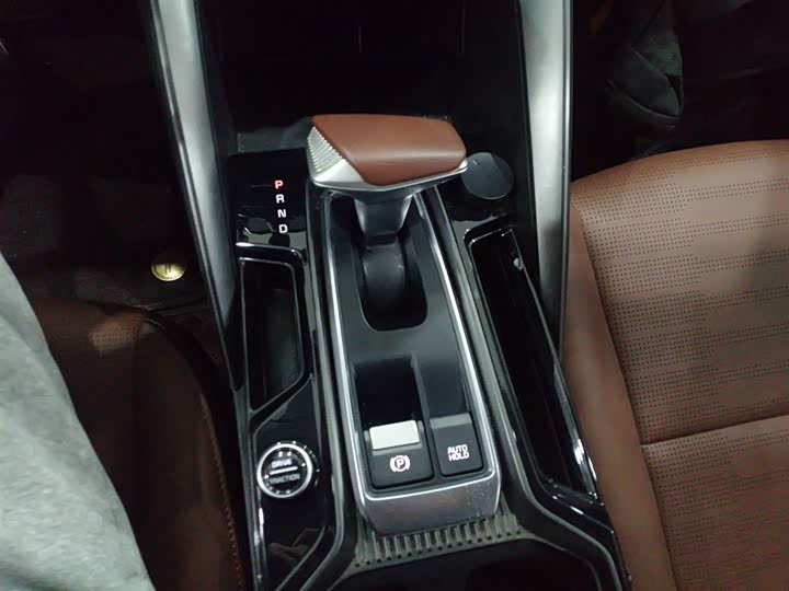 Фото 14 - Kia Sportage GT-line