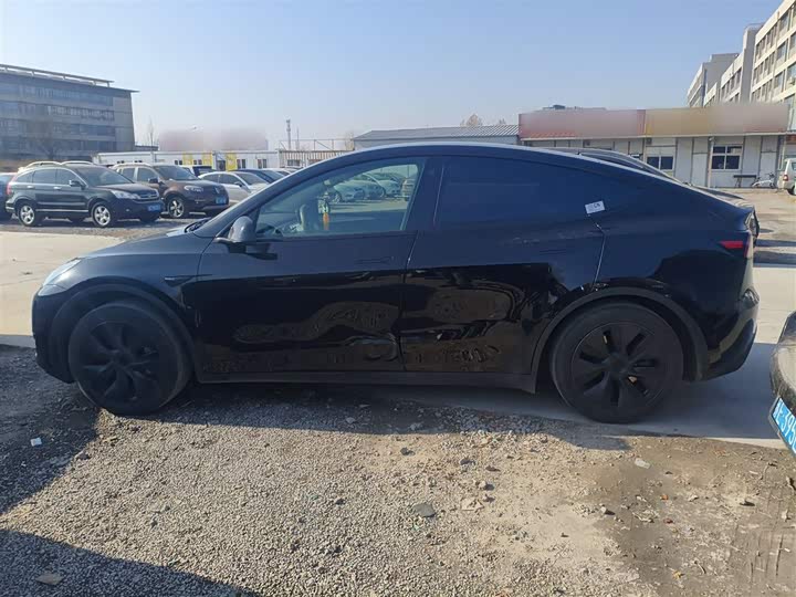 Фото 5 - Tesla Model Y