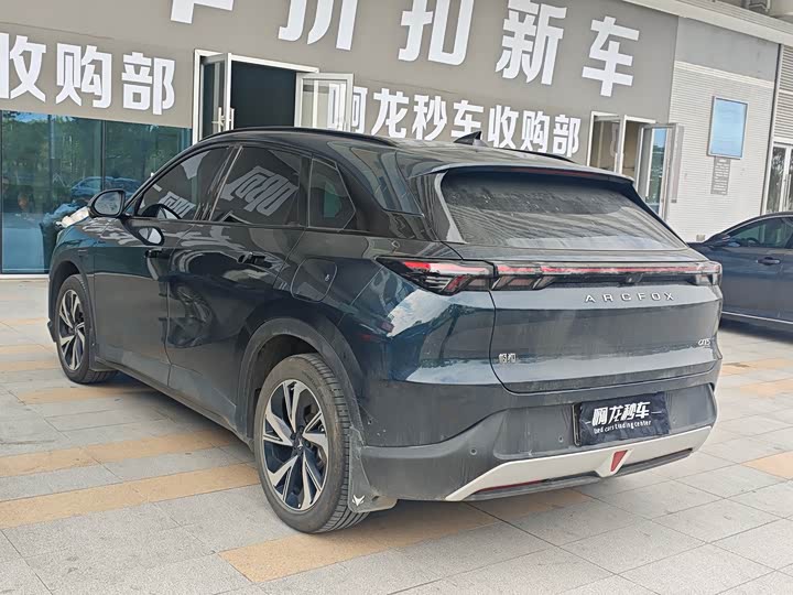 Фото 6 - BAIC Arcfox Alpha T5