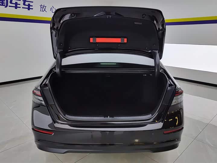 Фото 4 - Honda Accord