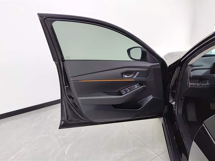 Фото 7 - Honda Accord