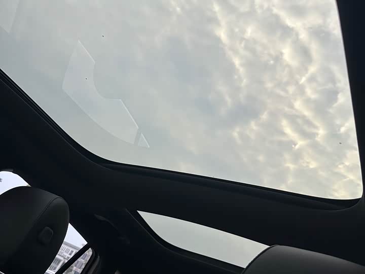 Фото 15 - Mercedes-Benz GLA-Class