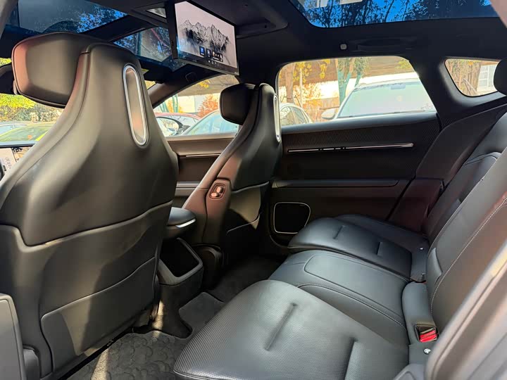 Фото 5 - Avatr 12