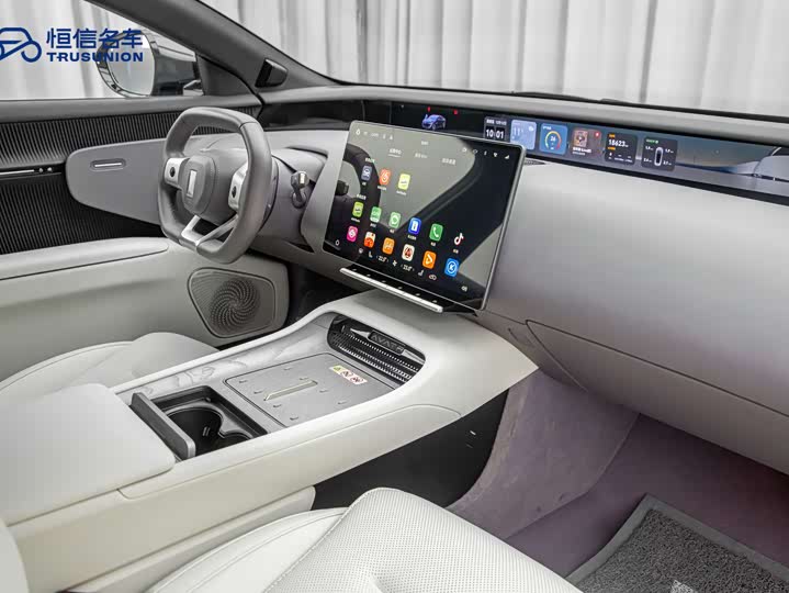 Фото 14 - Avatr 12