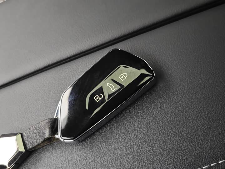 Фото 20 - Volkswagen Teramont Pro