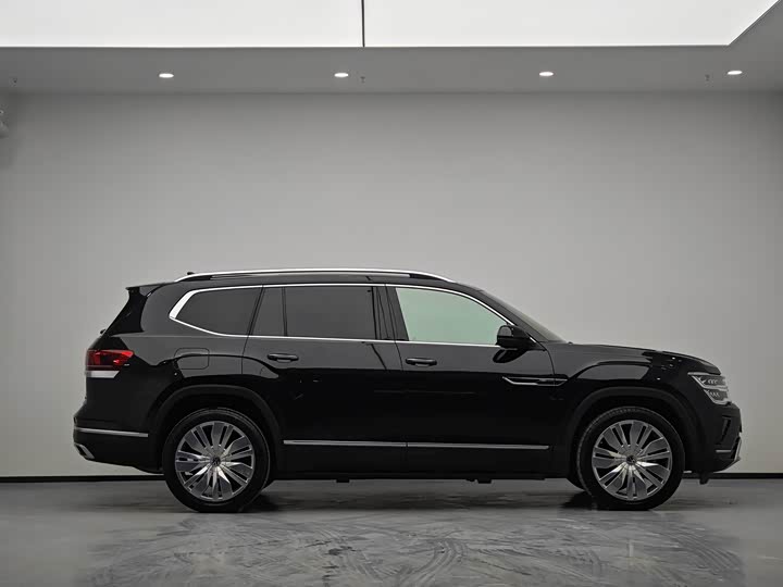 Фото 9 - Volkswagen Teramont Pro