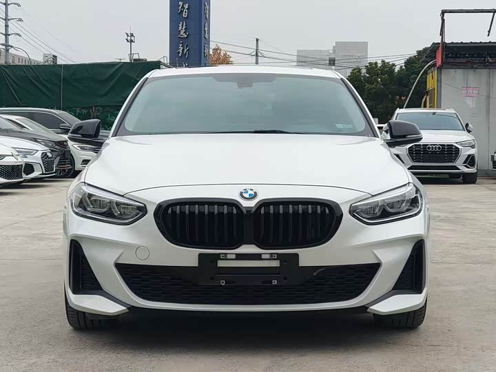 Фото 2 - BMW 1 Series