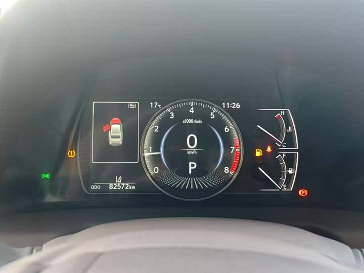 Фото 6 - Lexus ES