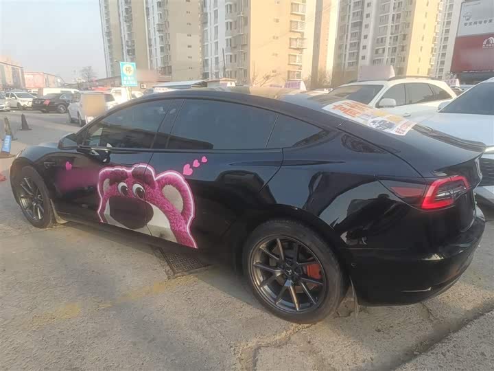 Фото 5 - Tesla Model 3