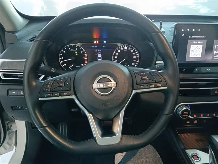 Фото 11 - Nissan Teana