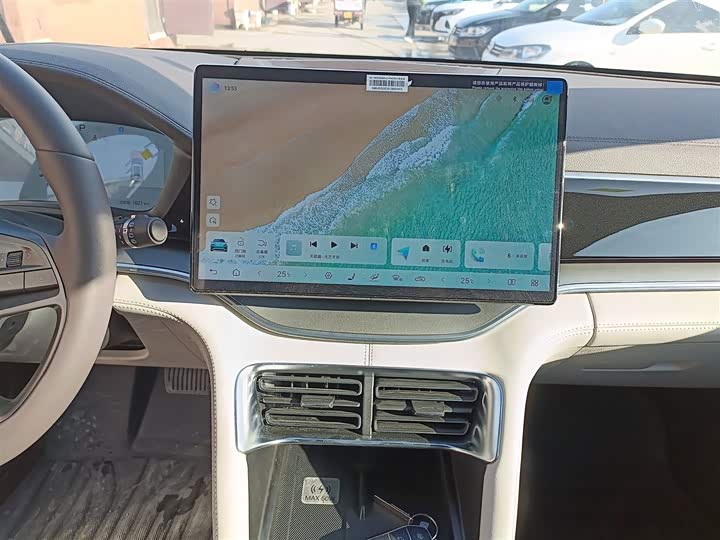 Фото 13 - BYD Song Plus Hybrid/EV