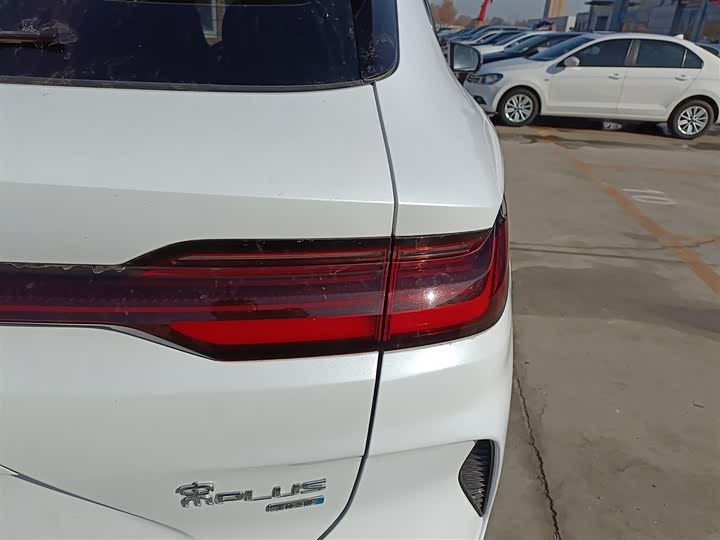 Фото 8 - BYD Song Plus Hybrid/EV