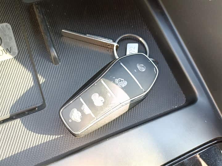 Фото 9 - BYD Song Plus Hybrid/EV